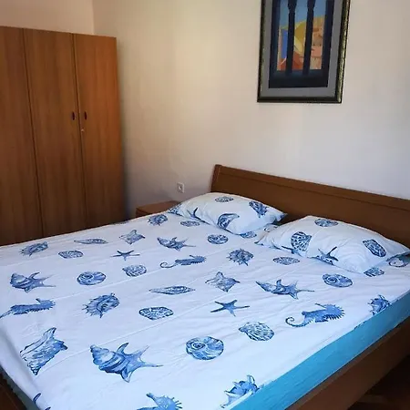 Apartment Family Center *