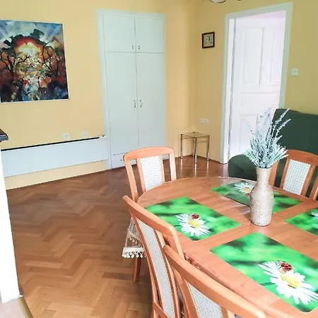 Family Center Apartment Opatija